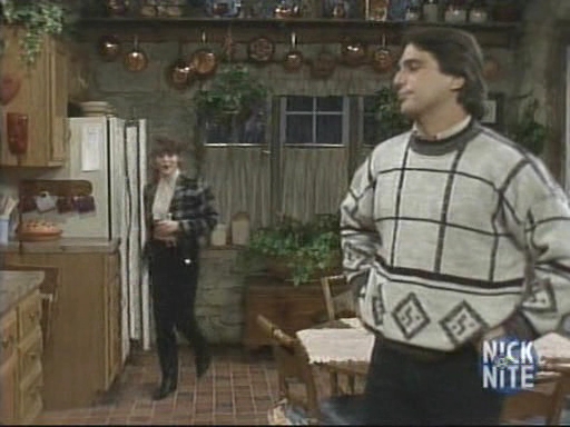 Charmed-Online_dot_nl_WhosTheBoss5x10-1063.jpg Charmed-Online_dot_nl_WhosTheBoss5x10-1063.jpg