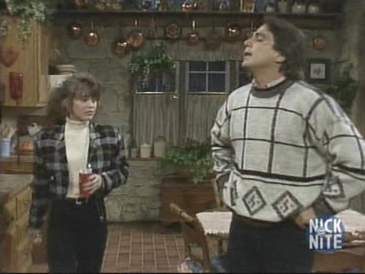 Charmed-Online_dot_nl_WhosTheBoss5x10-1065.jpg Charmed-Online_dot_nl_WhosTheBoss5x10-1065.jpg