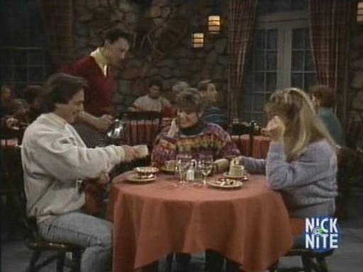 Charmed-Online_dot_nl_WhosTheBoss5x14-0845.jpg Charmed-Online_dot_nl_WhosTheBoss5x14-0845.jpg