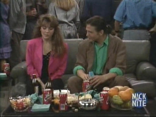 Charmed-Online_dot_nl_WhosTheBoss5x17-0202.jpg Charmed-Online_dot_nl_WhosTheBoss5x17-0202.jpg