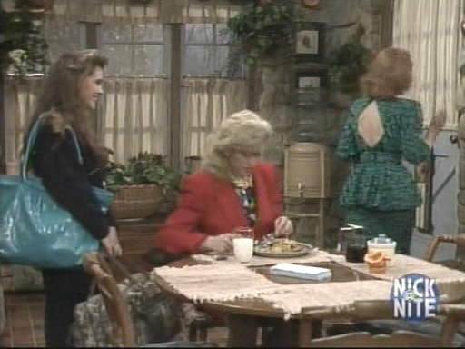 Charmed-Online_dot_nl_WhosTheBoss5x19-0076.jpg Charmed-Online_dot_nl_WhosTheBoss5x19-0076.jpg