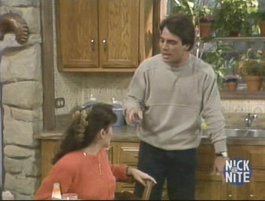 Charmed-Online_dot_nl_WhosTheBoss6x10-0607.jpg Charmed-Online_dot_nl_WhosTheBoss6x10-0607.jpg