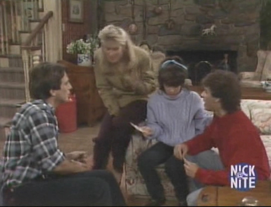 Charmed-Online_dot_nl_WhosTheBoss6x16-0165.jpg Charmed-Online_dot_nl_WhosTheBoss6x16-0165.jpg