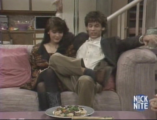 Charmed-Online_dot_nl_WhosTheBoss6x16-0501.jpg Charmed-Online_dot_nl_WhosTheBoss6x16-0501.jpg