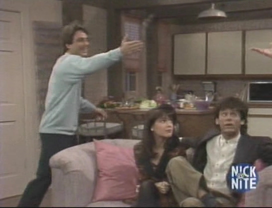 Charmed-Online_dot_nl_WhosTheBoss6x16-0568.jpg Charmed-Online_dot_nl_WhosTheBoss6x16-0568.jpg