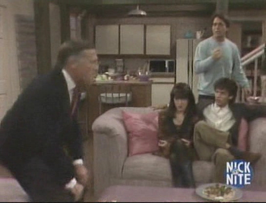 Charmed-Online_dot_nl_WhosTheBoss6x16-0577.jpg Charmed-Online_dot_nl_WhosTheBoss6x16-0577.jpg