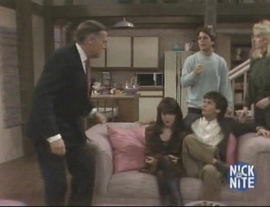 Charmed-Online_dot_nl_WhosTheBoss6x16-0578.jpg Charmed-Online_dot_nl_WhosTheBoss6x16-0578.jpg