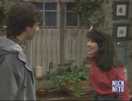 Charmed-Online_dot_nl_WhosTheBoss6x16-0700.jpg Charmed-Online_dot_nl_WhosTheBoss6x16-0700.jpg