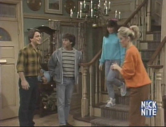 Charmed-Online_dot_nl_WhosTheBoss6x16-0794.jpg Charmed-Online_dot_nl_WhosTheBoss6x16-0794.jpg