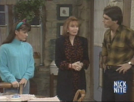 Charmed-Online_dot_nl_WhosTheBoss6x16-0864.jpg Charmed-Online_dot_nl_WhosTheBoss6x16-0864.jpg