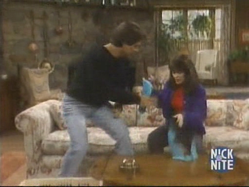 Charmed-Online_dot_nl_WhosTheBoss6x17-0008.jpg Charmed-Online_dot_nl_WhosTheBoss6x17-0008.jpg