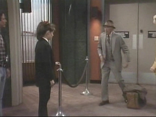 Charmed-Online_dot_nl_WhosTheBoss6x20-0712.jpg Charmed-Online_dot_nl_WhosTheBoss6x20-0712.jpg