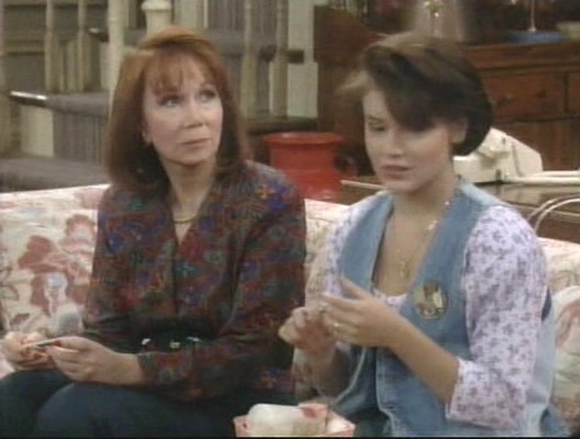 Charmed-Online-dot_nl-WhosTheBoss7x04-0026.jpg