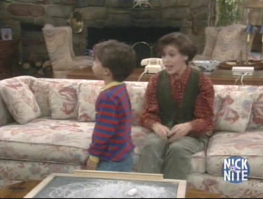 Charmed-Online-dot_nl-WhosTheBoss7x06-0100.jpg Charmed-Online-dot_nl-WhosTheBoss7x06-0100.jpg