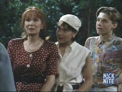 Charmed-Online-dot_nl-WhosTheBoss8x02-1120.jpg