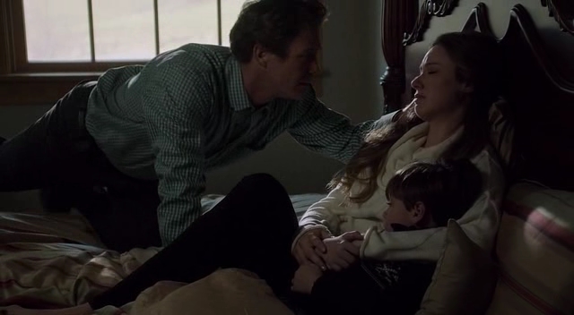 Charmed-Online-dot-nl_BeAfraid2857.jpg Charmed-Online-dot-nl_BeAfraid2857.jpg