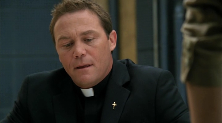 Charmed-Online-dot-NL-Castle3x03-1301.jpg