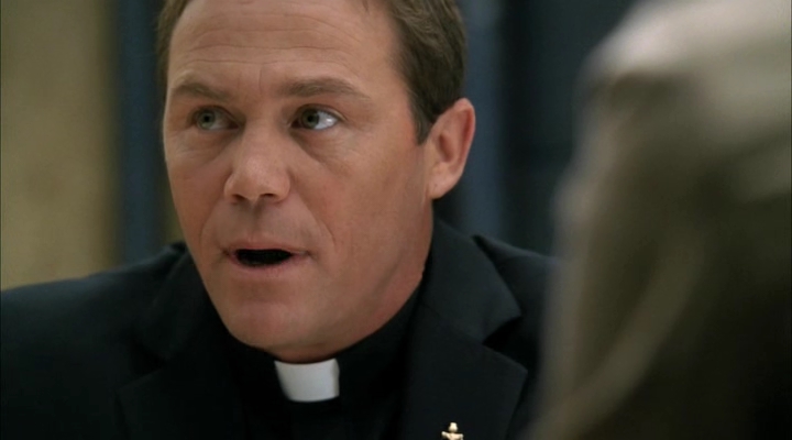 Charmed-Online-dot-NL-Castle3x03-1360.jpg