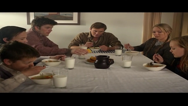 charmed-online-dot-nl_ChristmasForADollar1232.jpg charmed-online-dot-nl_ChristmasForADollar1232.jpg