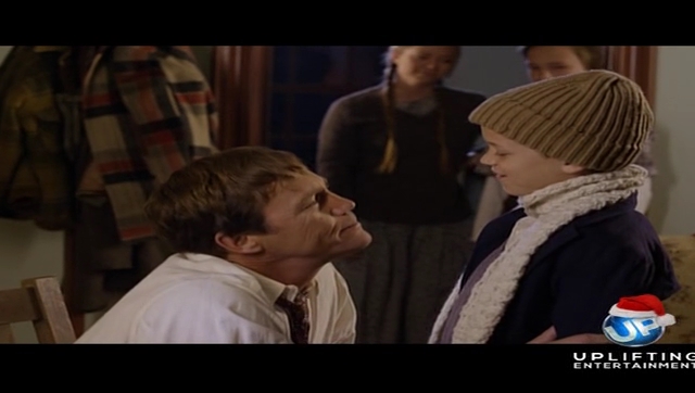 charmed-online-dot-nl_ChristmasForADollar1668.jpg
