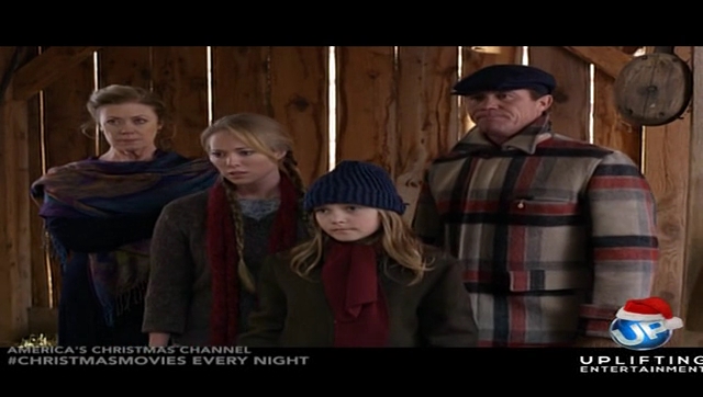charmed-online-dot-nl_ChristmasForADollar2933.jpg