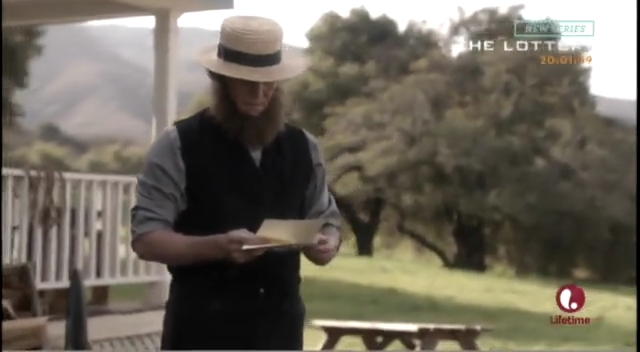 Charmed-Online-dot-net_ExpectingAmish4889.jpg