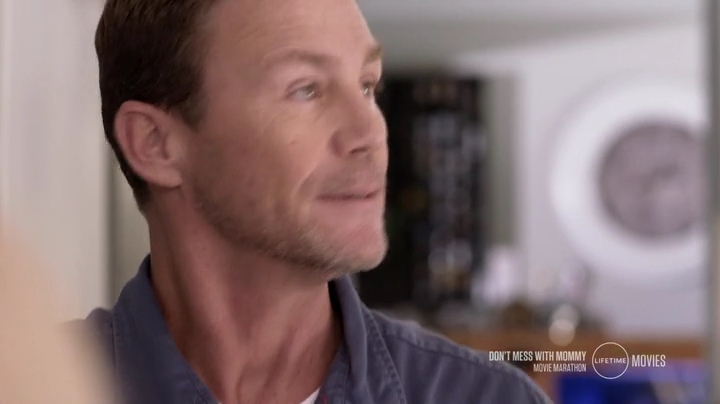 Charmed-Online-dot-nl_PartyMom0615.jpg Charmed-Online-dot-nl_PartyMom0615.jpg