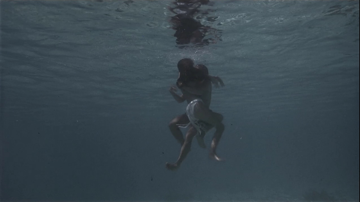 Charmed-Online-dot-NL-ReturntotheBlueLagoon1473.jpg Charmed-Online-dot-NL-ReturntotheBlueLagoon1473.jpg