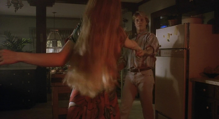 Charmed-Online_dot_nl-Sleepwalkers0485.jpg