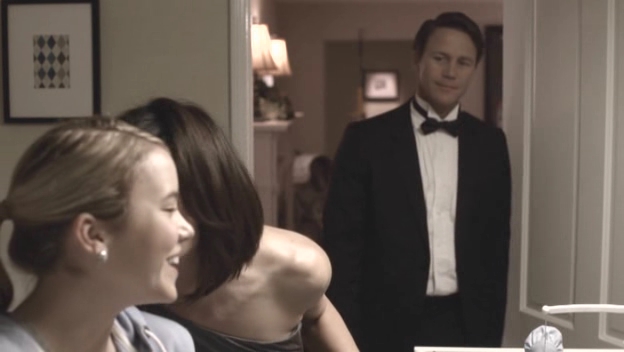 Charmed-Online-dot-net_StalkedAt17-3905.jpg Charmed-Online-dot-net_StalkedAt17-3905.jpg