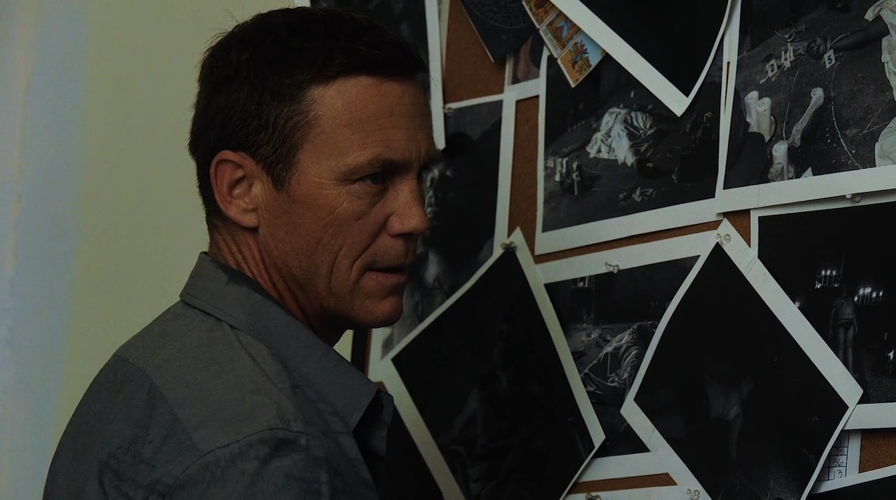 Charmd-Online-dot-nl_TheDemonologist1609.jpg Charmd-Online-dot-nl_TheDemonologist1609.jpg