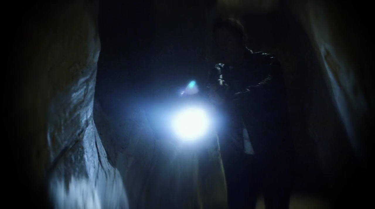 Charmd-Online-dot-nl_TheDemonologist4403.jpg Charmd-Online-dot-nl_TheDemonologist4403.jpg