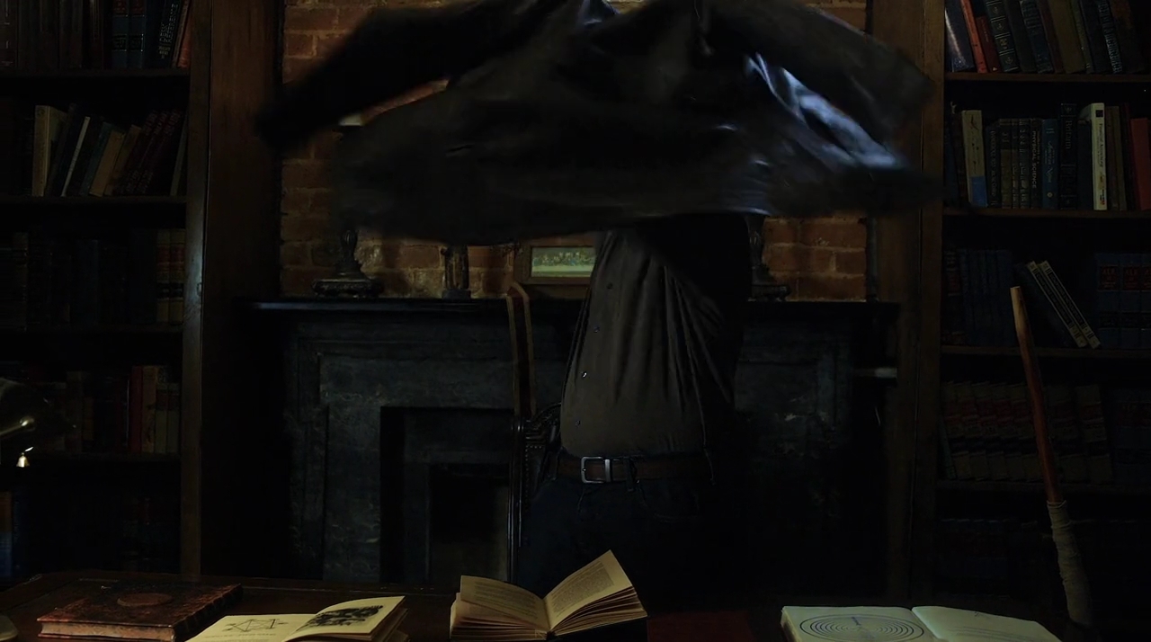 Charmd-Online-dot-nl_TheDemonologist5699.jpg