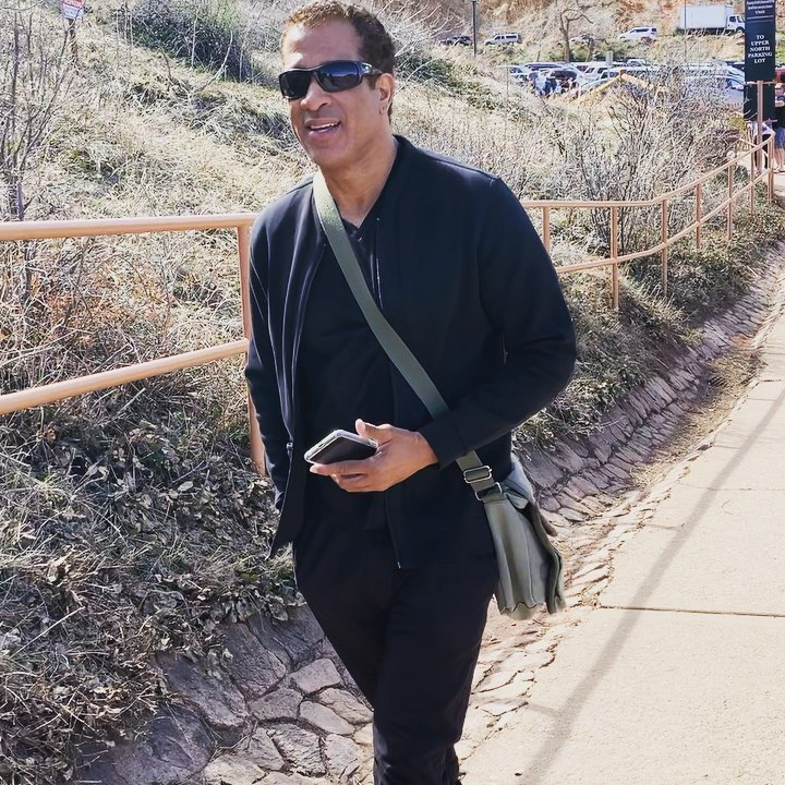 2019-016.jpg 2019-016.jpg