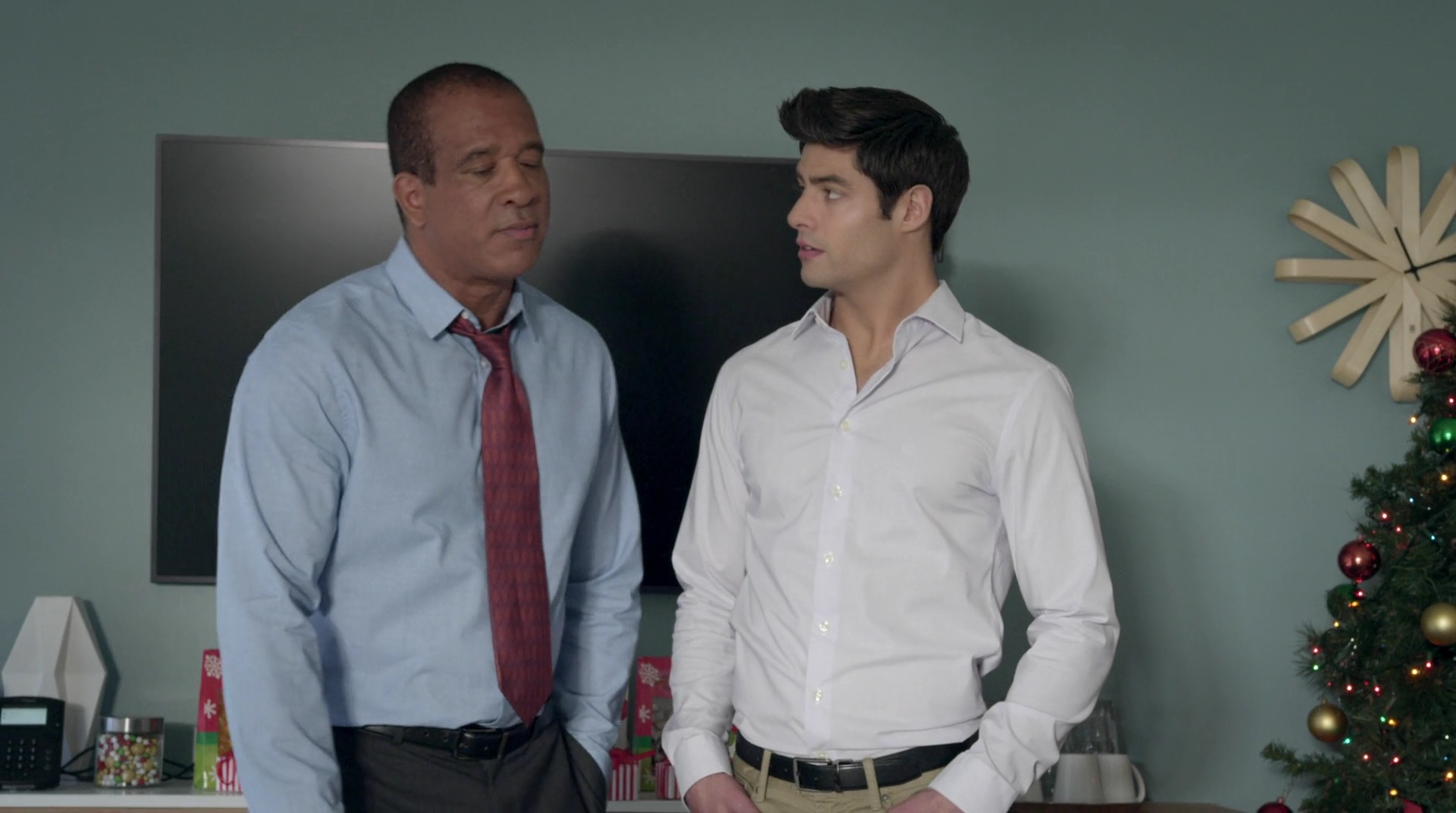 Charmed-Online-dot-nl_ChristmasMatchmakers0248.jpg Charmed-Online-dot-nl_ChristmasMatchmakers0248.jpg