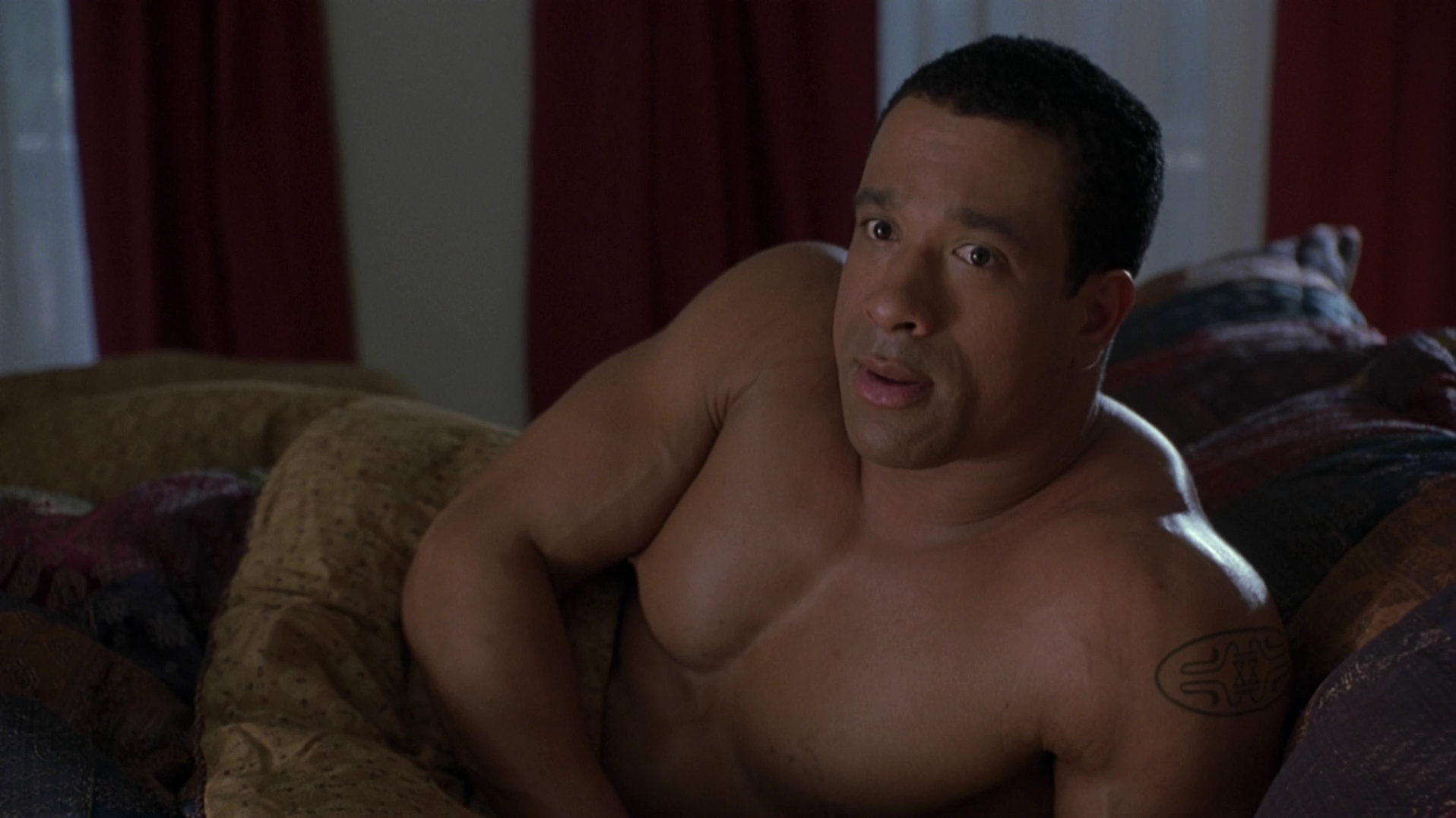 Charmed-Online-dot_nl-GettingPlayed0278.jpg Charmed-Online-dot_nl-GettingPlayed0278.jpg