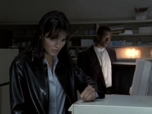 Charmed-Online-dot-NL-BaywatchNights2x02-0206.jpg
