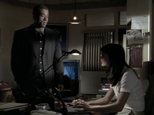 Charmed-Online-dot-NL-BaywatchNights2x04-1153.jpg Charmed-Online-dot-NL-BaywatchNights2x04-1153.jpg