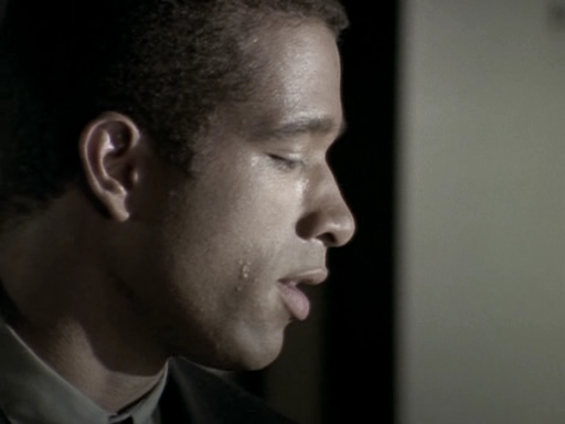 Charmed-Online-dot-NL-BaywatchNights2x04-1163.jpg Charmed-Online-dot-NL-BaywatchNights2x04-1163.jpg