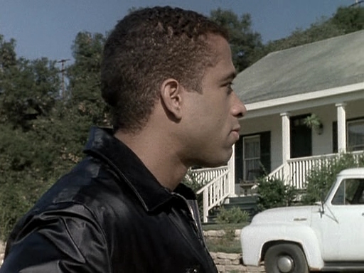 Charmed-Online-dot-NL-BaywatchNights2x10-0310.jpg Charmed-Online-dot-NL-BaywatchNights2x10-0310.jpg