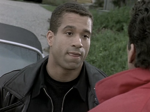 Charmed-Online-dot-NL-BaywatchNights2x16-1199.jpg Charmed-Online-dot-NL-BaywatchNights2x16-1199.jpg