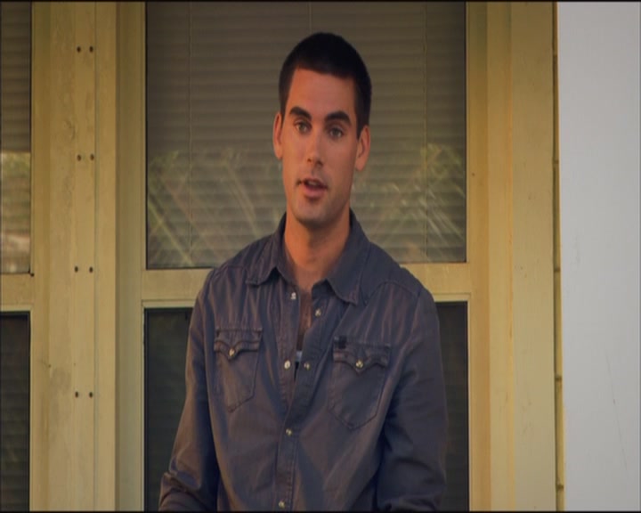 Charmed-Online_dot_net-ArmyWives1x01-1x04-0149.jpg Charmed-Online_dot_net-ArmyWives1x01-1x04-0149.jpg