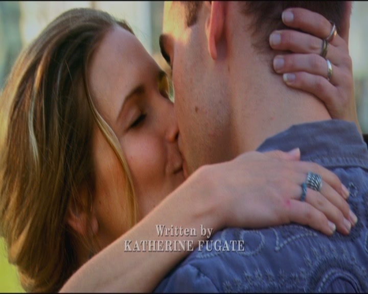 Charmed-Online_dot_net-ArmyWives1x01-1x04-0180.jpg Charmed-Online_dot_net-ArmyWives1x01-1x04-0180.jpg