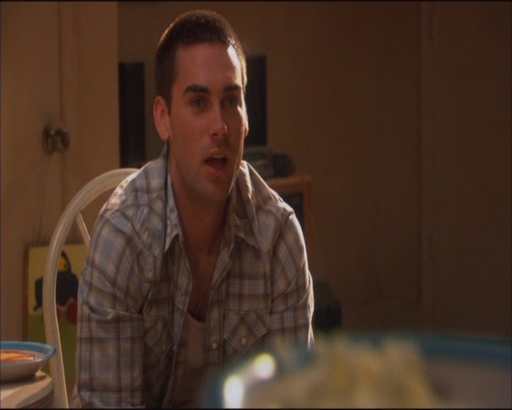 Charmed-Online_dot_net-ArmyWives1x01-1x04-3129.jpg Charmed-Online_dot_net-ArmyWives1x01-1x04-3129.jpg