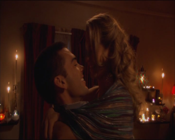 Charmed-Online_dot_net-ArmyWives1x01-1x04-4359.jpg Charmed-Online_dot_net-ArmyWives1x01-1x04-4359.jpg