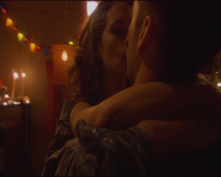 Charmed-Online_dot_net-ArmyWives1x01-1x04-4361.jpg Charmed-Online_dot_net-ArmyWives1x01-1x04-4361.jpg