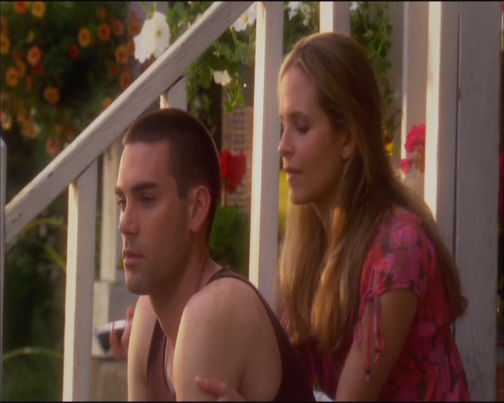 Charmed-Online_dot_net-ArmyWives1x01-1x04-6400.jpg