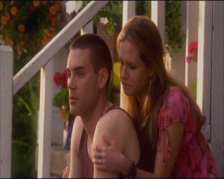 Charmed-Online_dot_net-ArmyWives1x01-1x04-6403.jpg