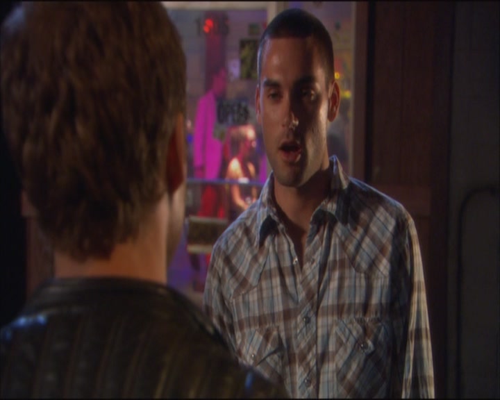 Charmed-Online_dot_net-ArmyWives1x01-1x04-6560.jpg