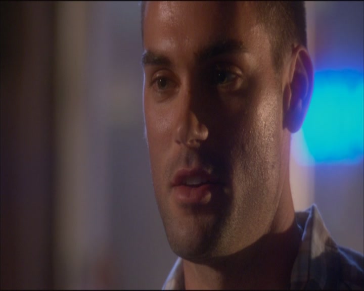 Charmed-Online_dot_net-ArmyWives1x01-1x04-6572.jpg